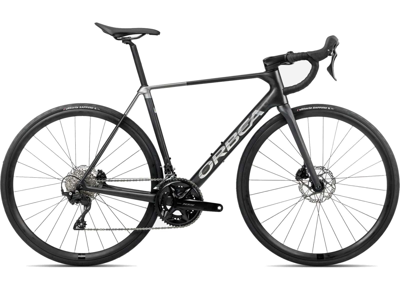 Foto van een lichtgewicht racefiets (of klimfiets) van het merk Orbea